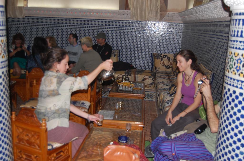 Hotel Jardin Public Фес Екстериор снимка
