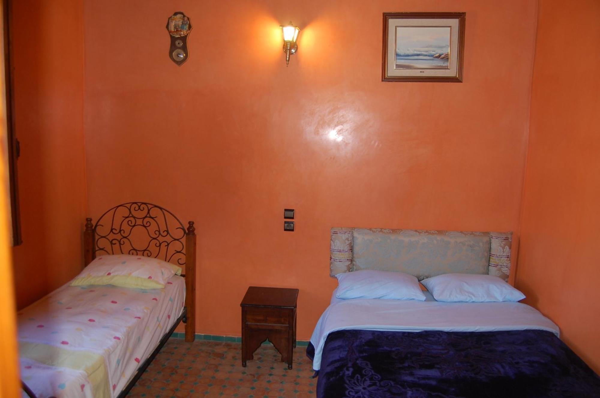Hotel Jardin Public Фес Екстериор снимка